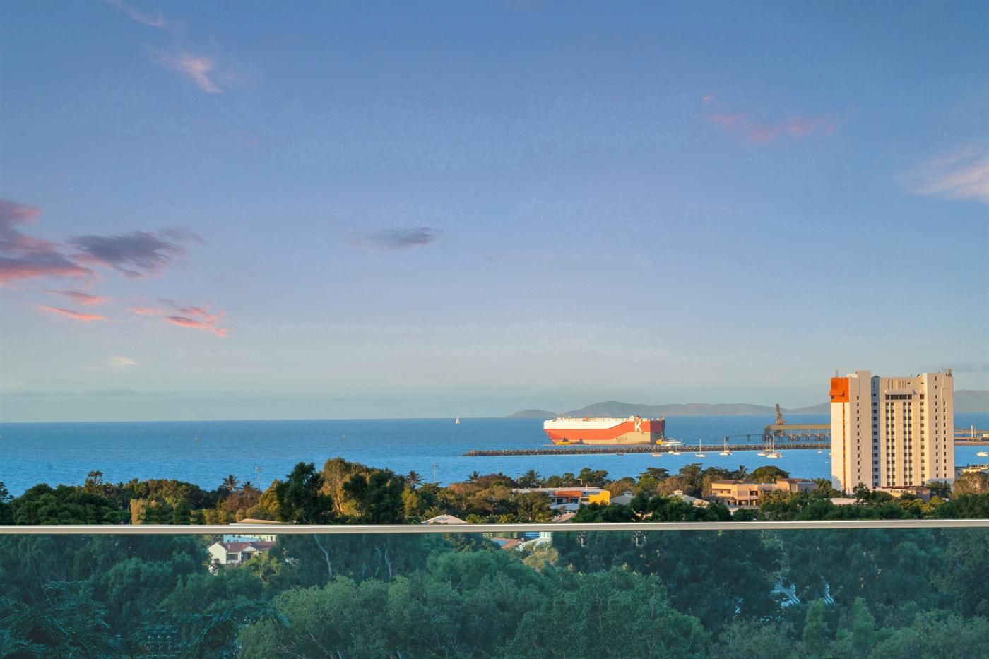 The view towards Cleveland Bay
